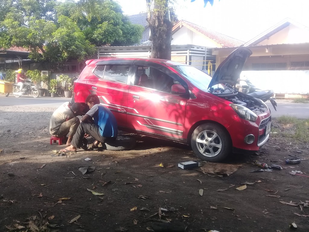 Bengkel Mobil Sono Jaya