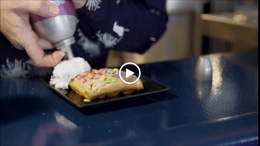 Bar Cafe Loren's — Videos