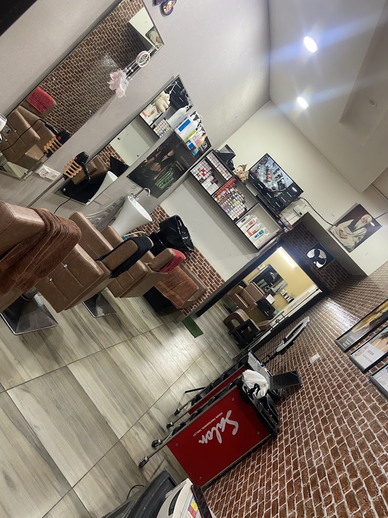 Lovely Professional Unisex Salon