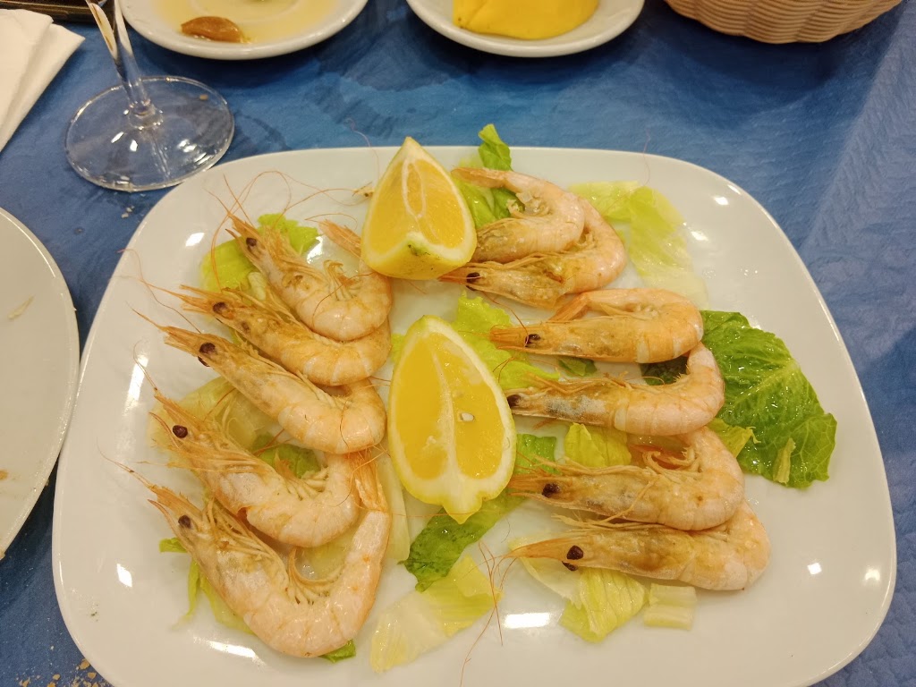 Marisqueria La Lonja Malaguena — Comida y bebida