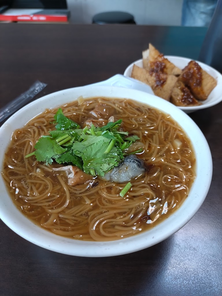 萬華阿財油飯四神湯麵線 的照片