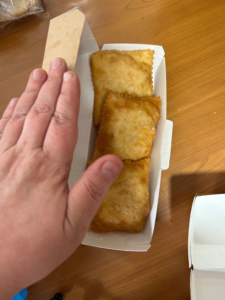 Sobrinos - Empanadas y Empanadillas — Comida y bebida