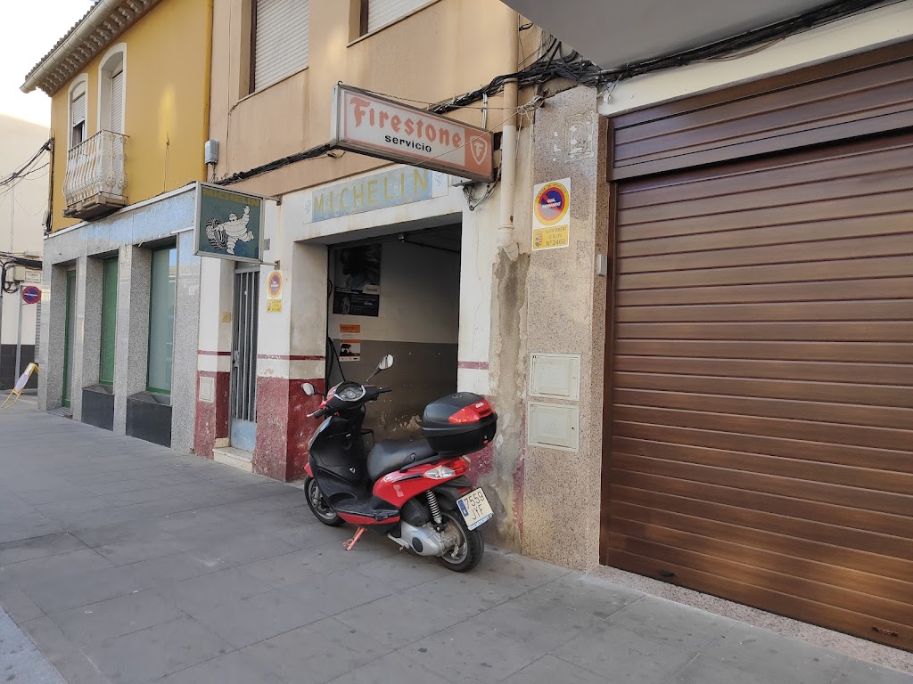 Neumaticos Salvador Barreres