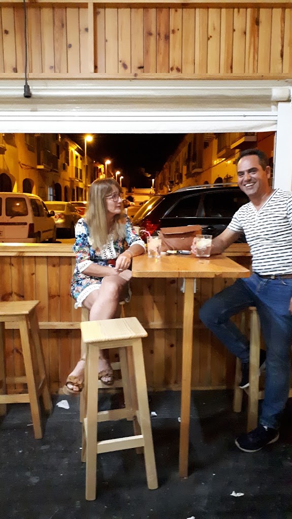 Bar La Cancela "El Algarrobo" — Ambiente