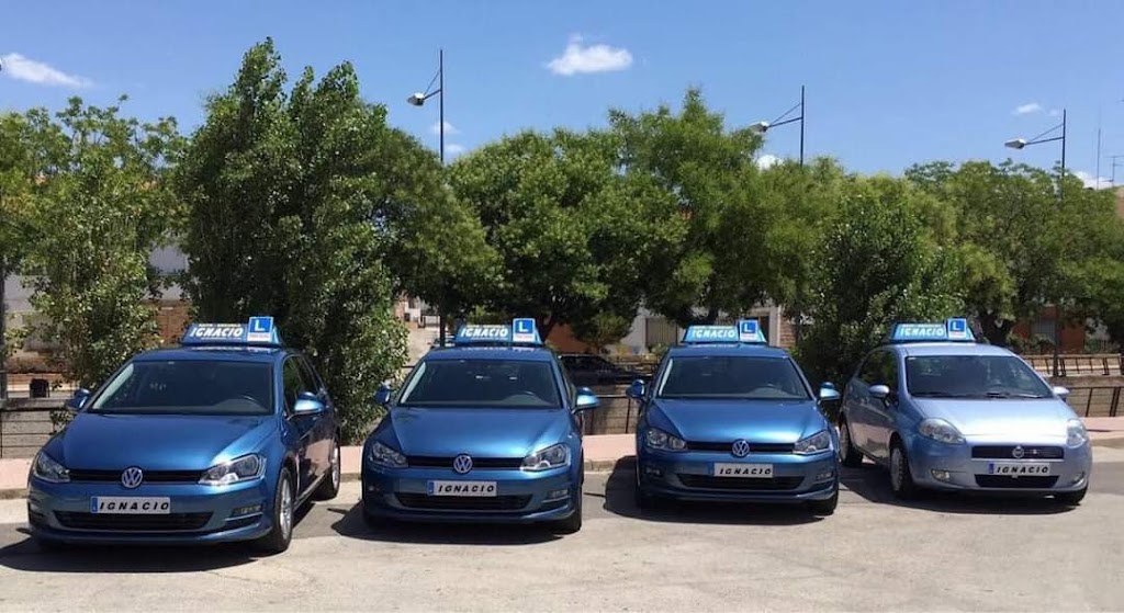 AUTOESCUELA IGNACIO CENTRO DE FORMACION — Del propietario