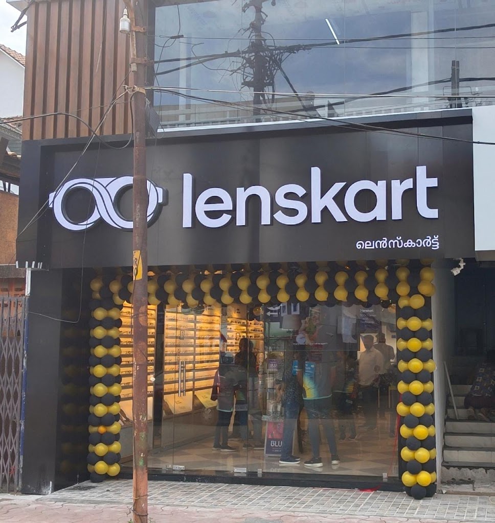 Lenskart Com At Main Road Kollam