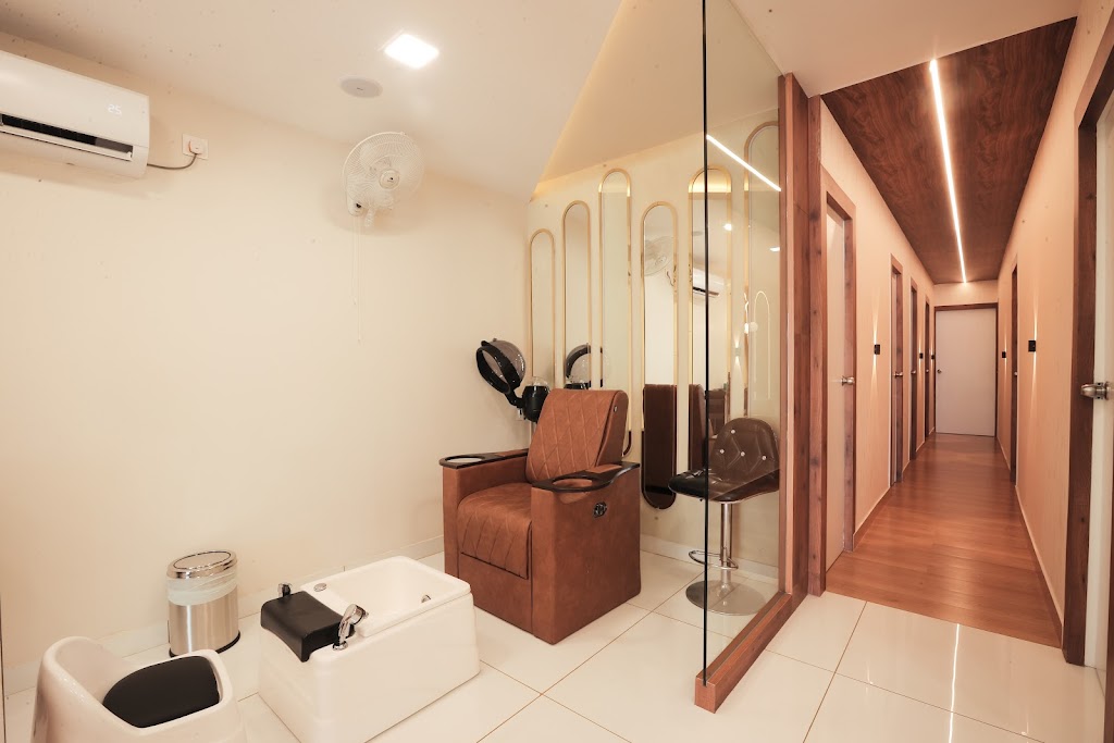 Taashi Family Salon Day Spa