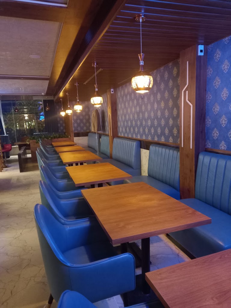 Lantern Restaurant By Raks