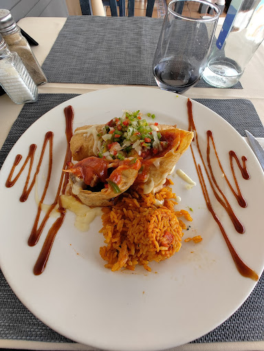 Restaurante Nico's Tex Mex — Comida y bebida