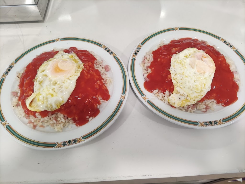 Restaurante cafeteria La Cooperativa — Comida y bebida