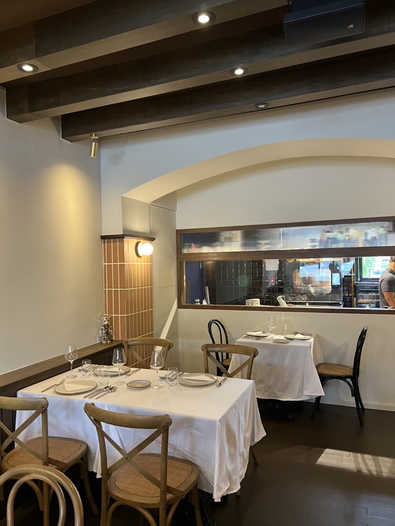 Flat Table & Wine의 사진