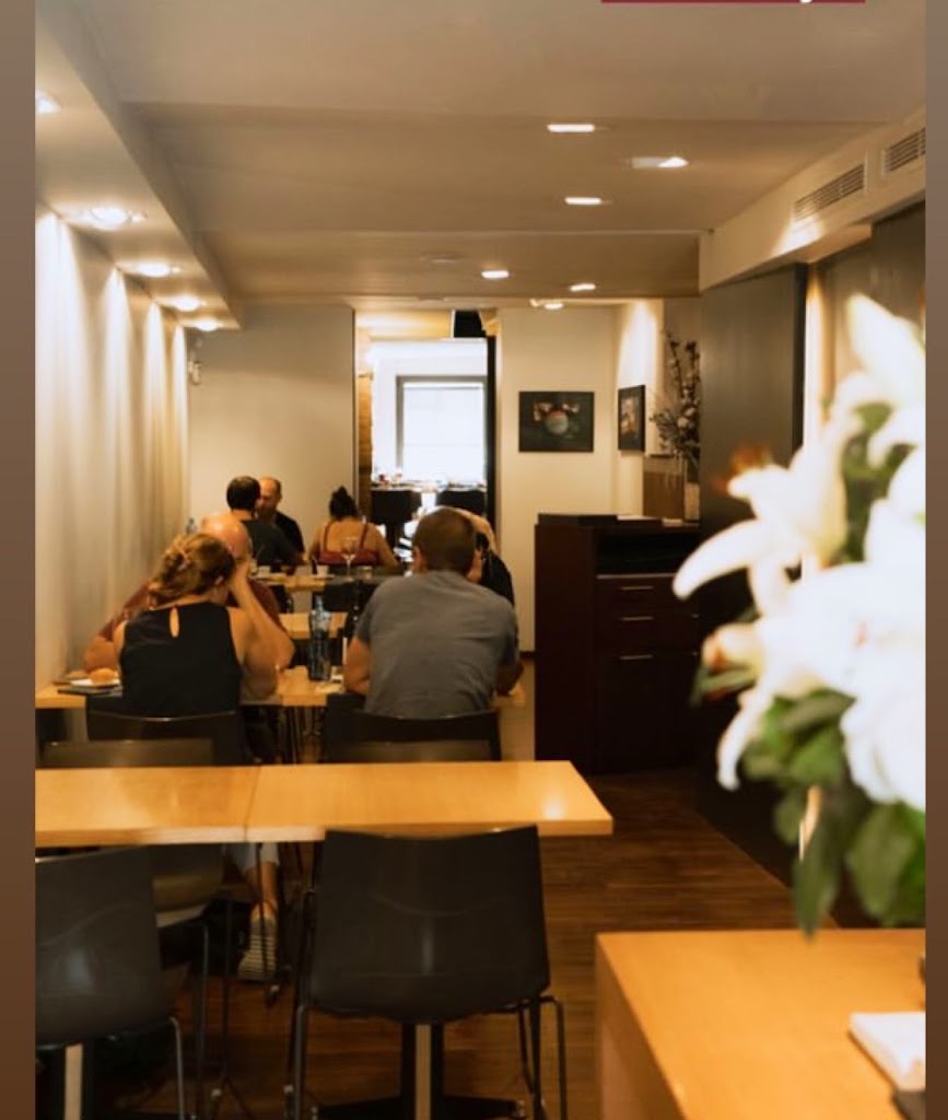 Cubics Restauracio — Ambiente