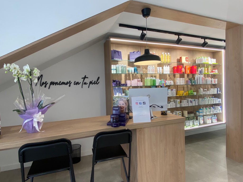 FARMACIA VIRGINIA LANGA ESPINOSA — Del propietario