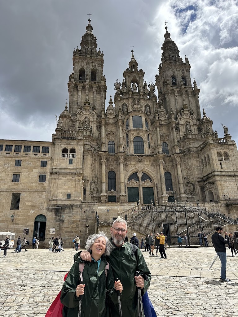 Peregrino Parking Sarria