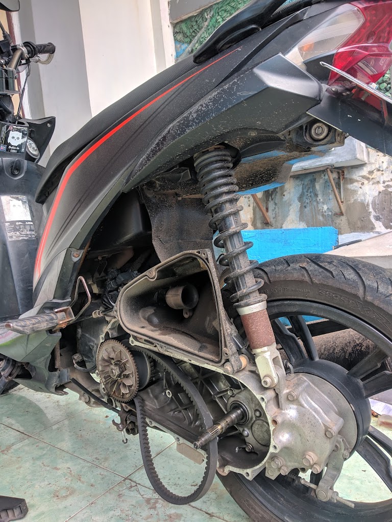 Yogie Motors (Servis Mobil & Motor)