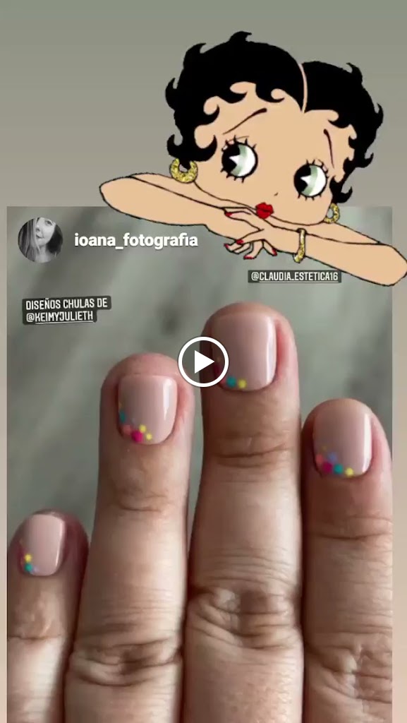 CLAUDIA ESTETICA — Manicura