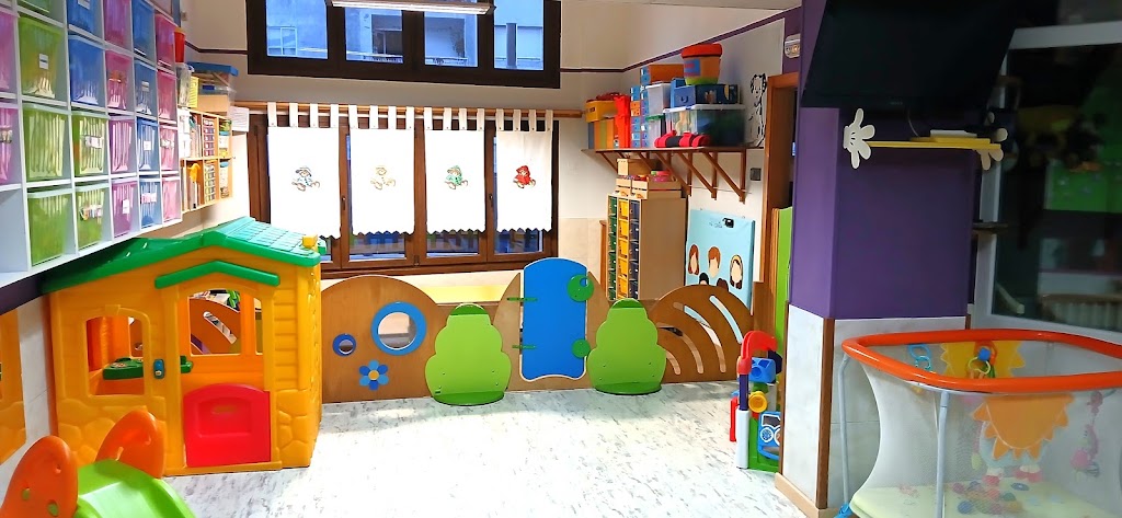 Rosa Escola Infantil dos Cativos — Del propietario