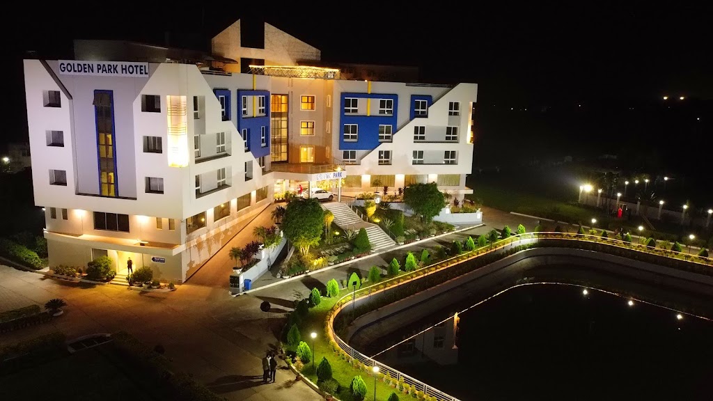 Golden Park Hotel Resort