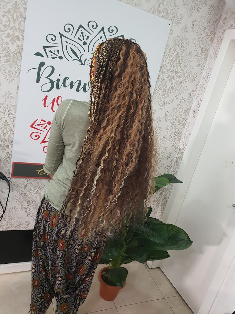 Bineta Trenzas Africanas — Del propietario