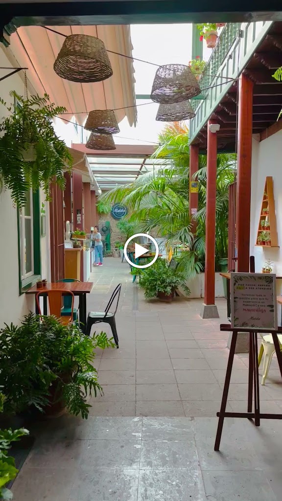 Makika&Co — Ambiente