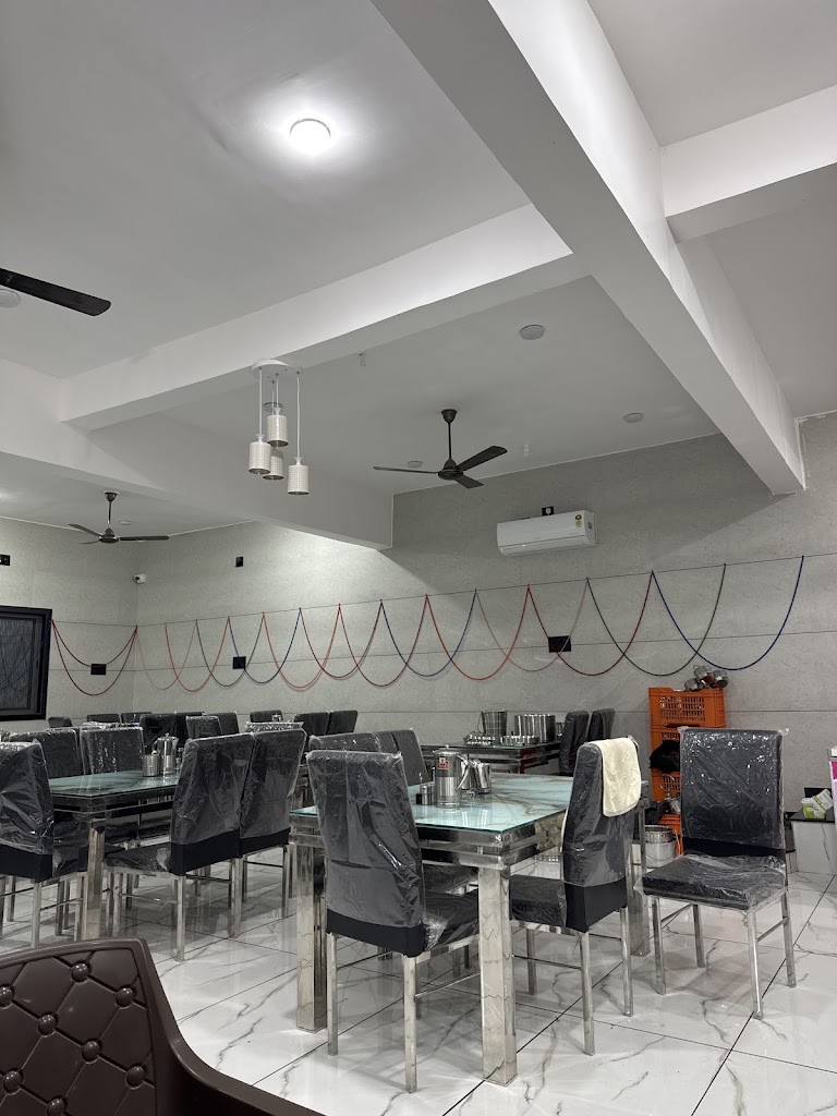 Raj Special Kathiyawadi And Punjabi Restaurant