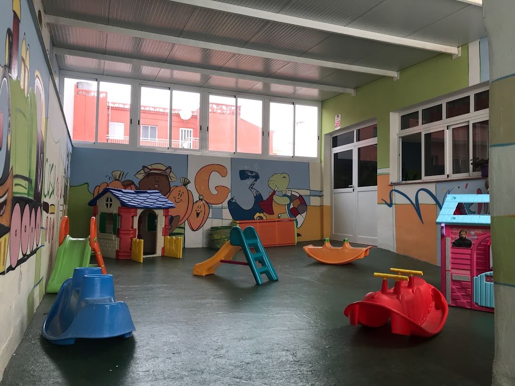 Centro Infantil La Casa De Alicia — Arte