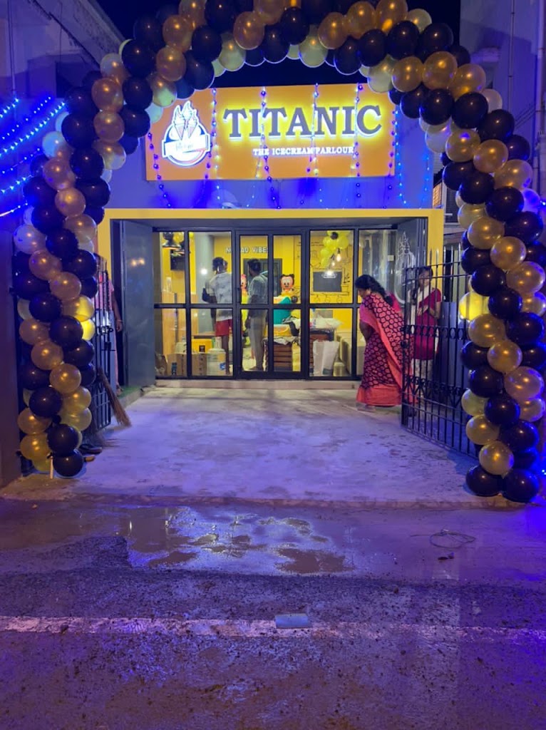 Titanic The Icecream Parlour