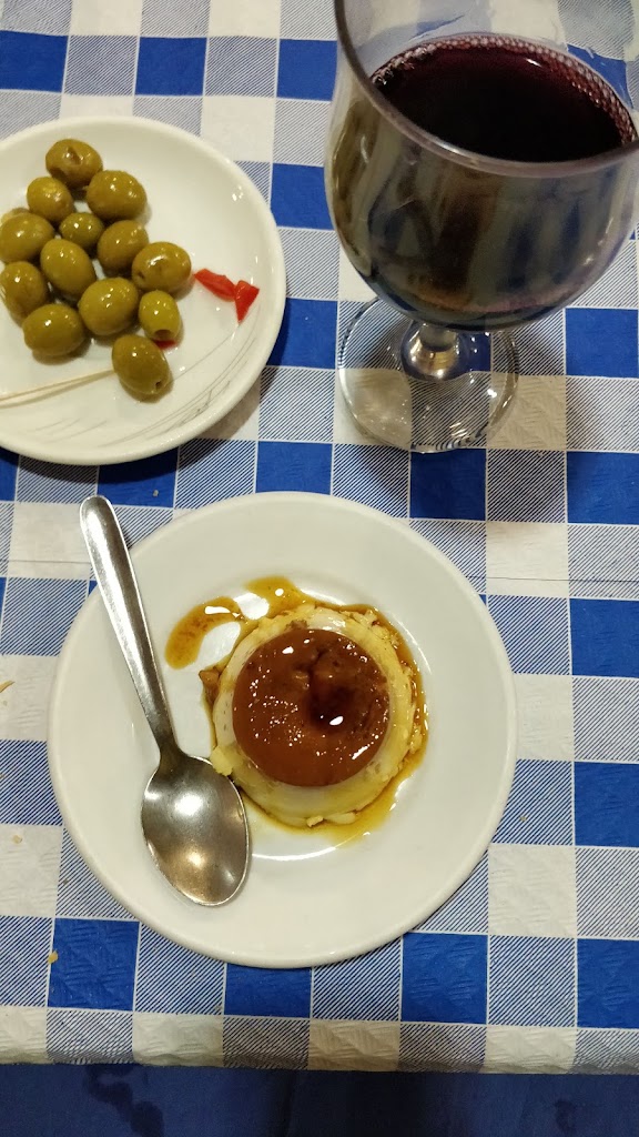 Bar Restaurante Los Leales — Flan