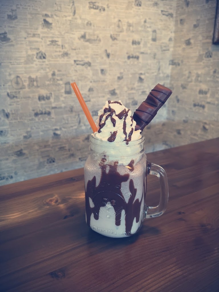 CHOCOLATE Y MENTA — Comida y bebida