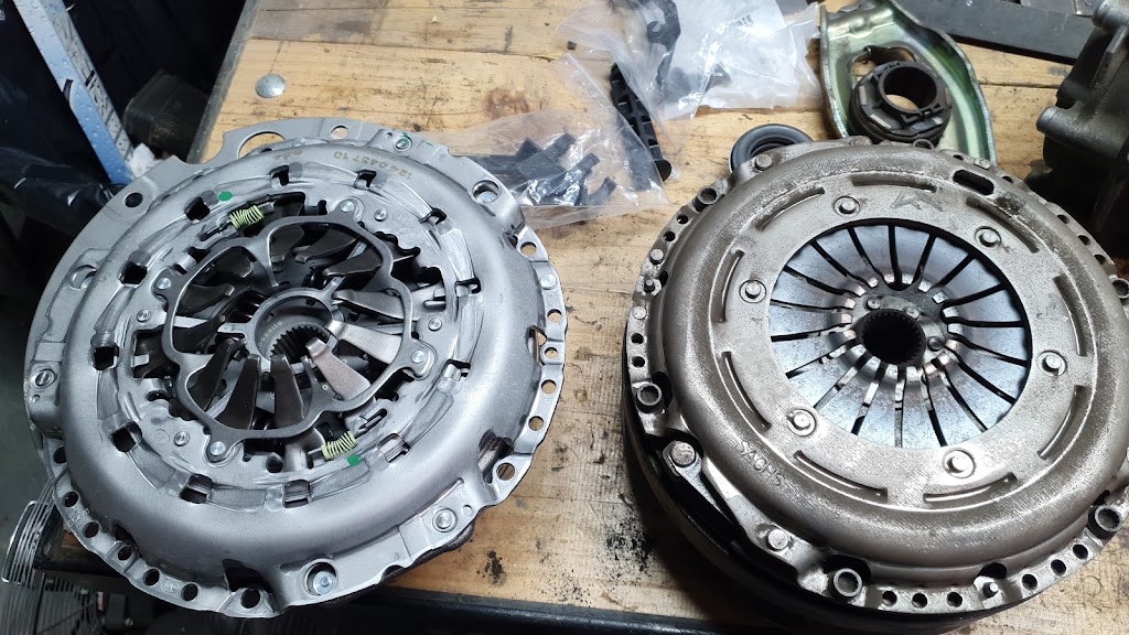 Taller Roman Motor — Del propietario