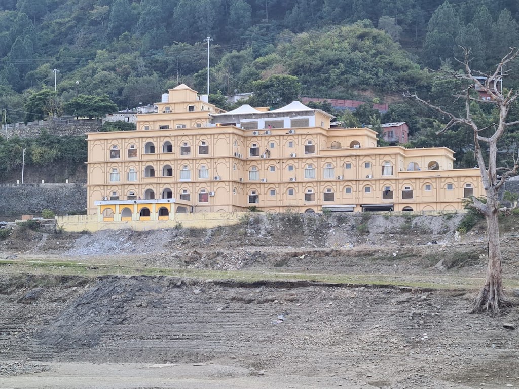 Hotel Le Roi Lake View Koti