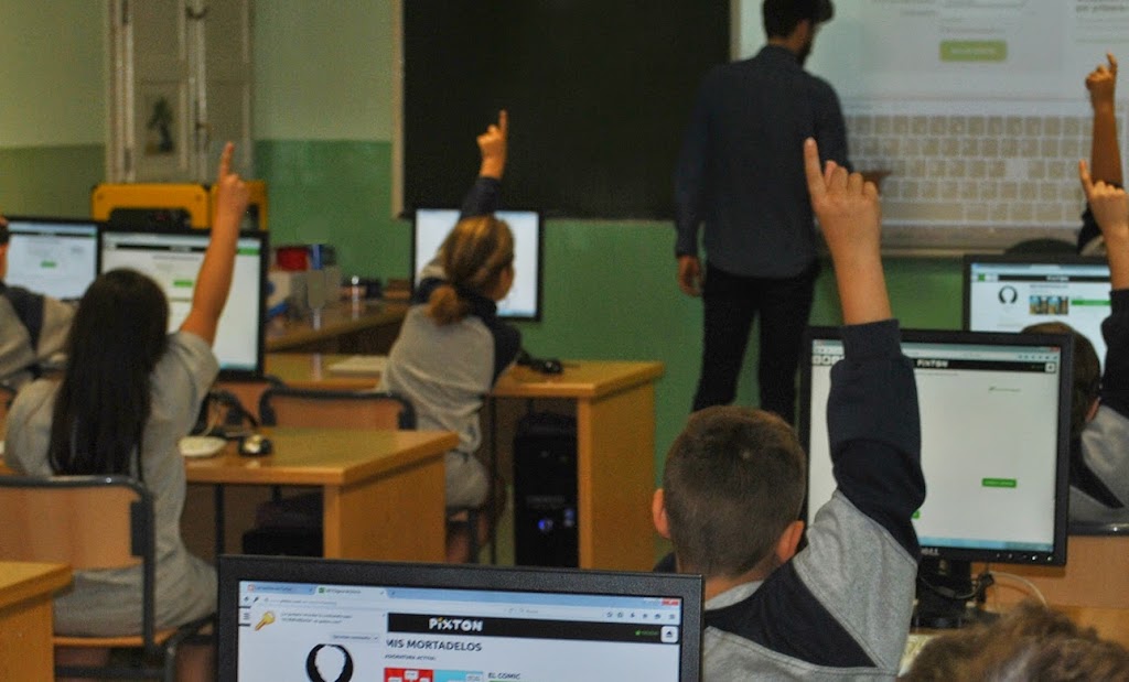 Colegio Sagrada Familia FESD