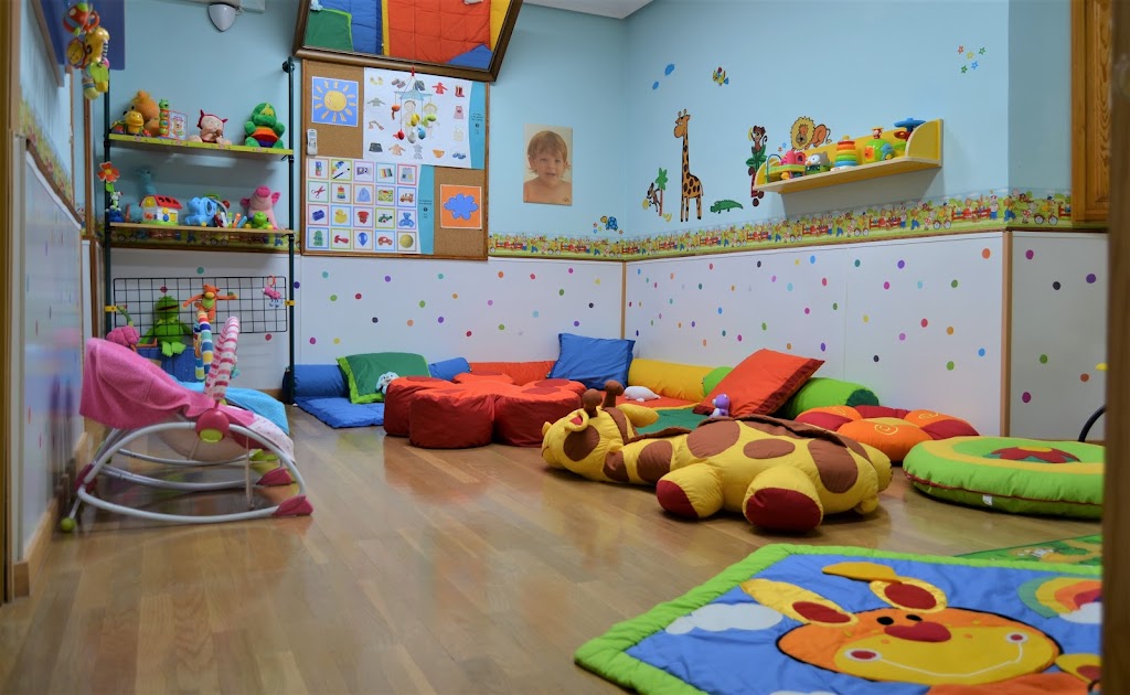 Centro De Educacion Infantil "La Tata"