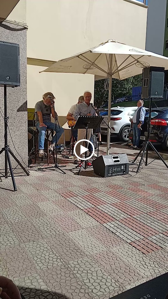 Bar Malanda — Videos