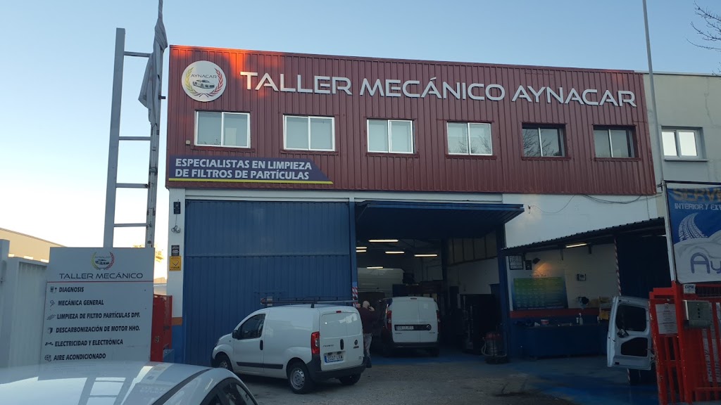 Taller Mecanico Aynacar — Exterior