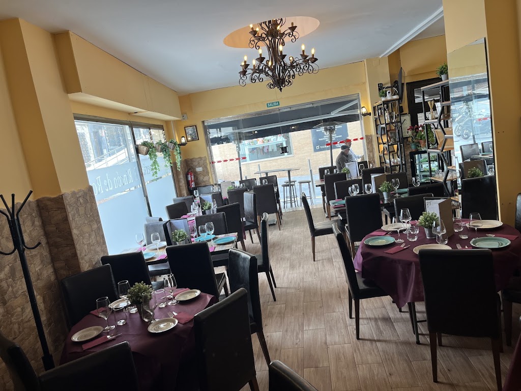 Taperia el Rincon de Rosi — Ambiente
