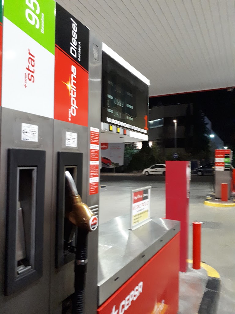 Servicios y Lavados de San Sebastian de los Reyes — Estacion de servicio