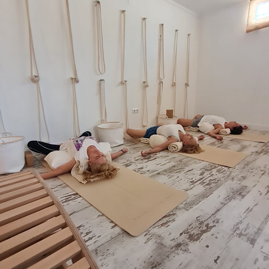 Kari Om Yoga — Del propietario