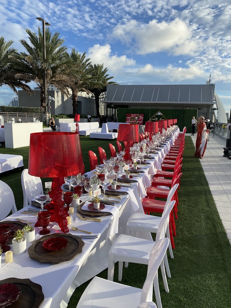 Blooms Social