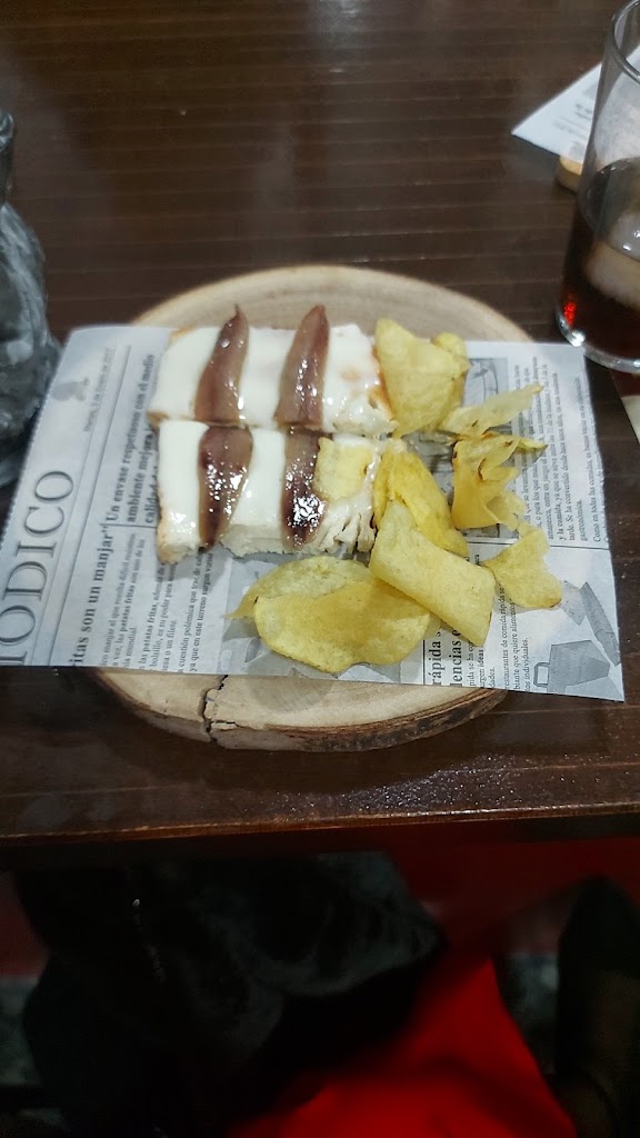 Cuarto de pasos — Comida y bebida