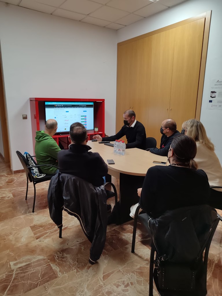 Dusnic, Agencia Diseno de Tiendas Online y SEO & SEM