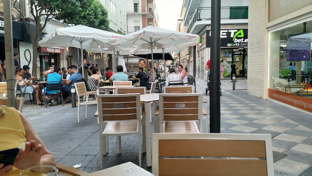 Meson La Venencia. — Ambiente