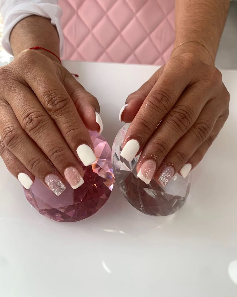 Luna nails La Eliana — Manicura