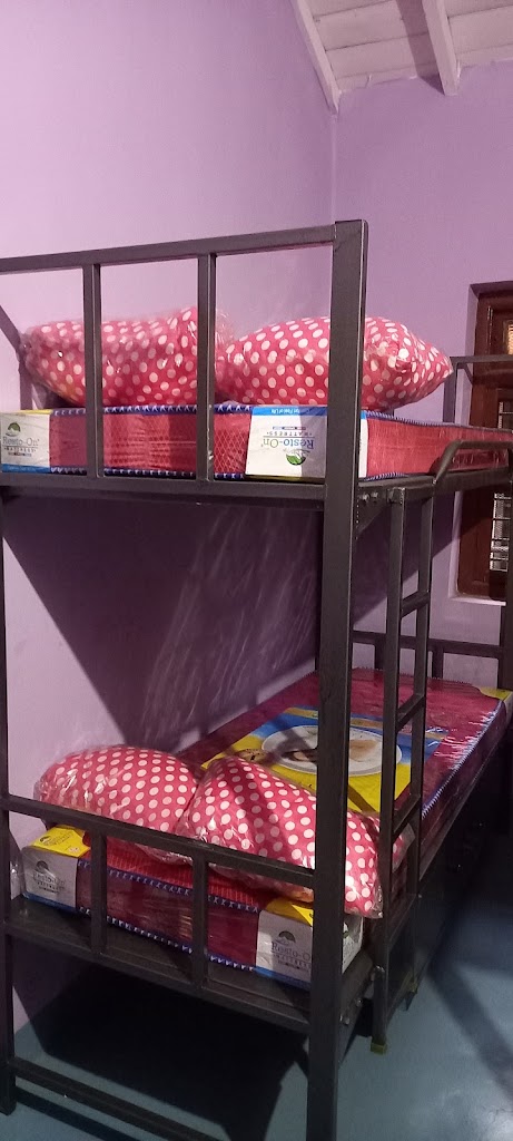 Basaveshwar Kanavali Pg Rooms Available