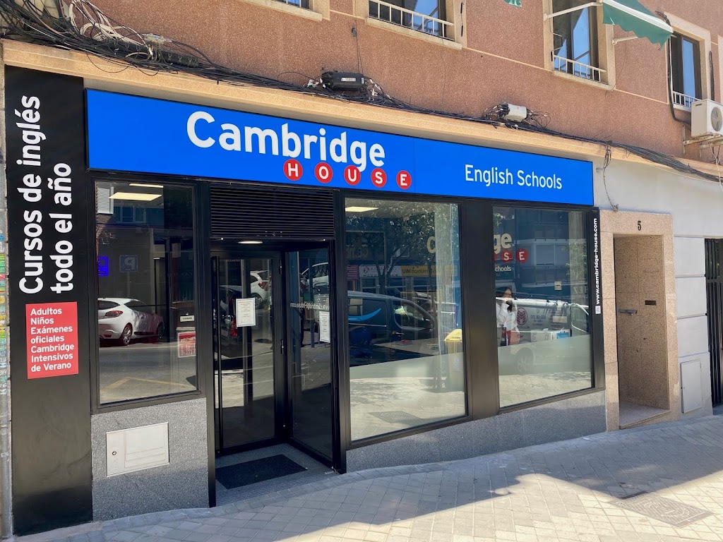 Cambridge House - Alcala