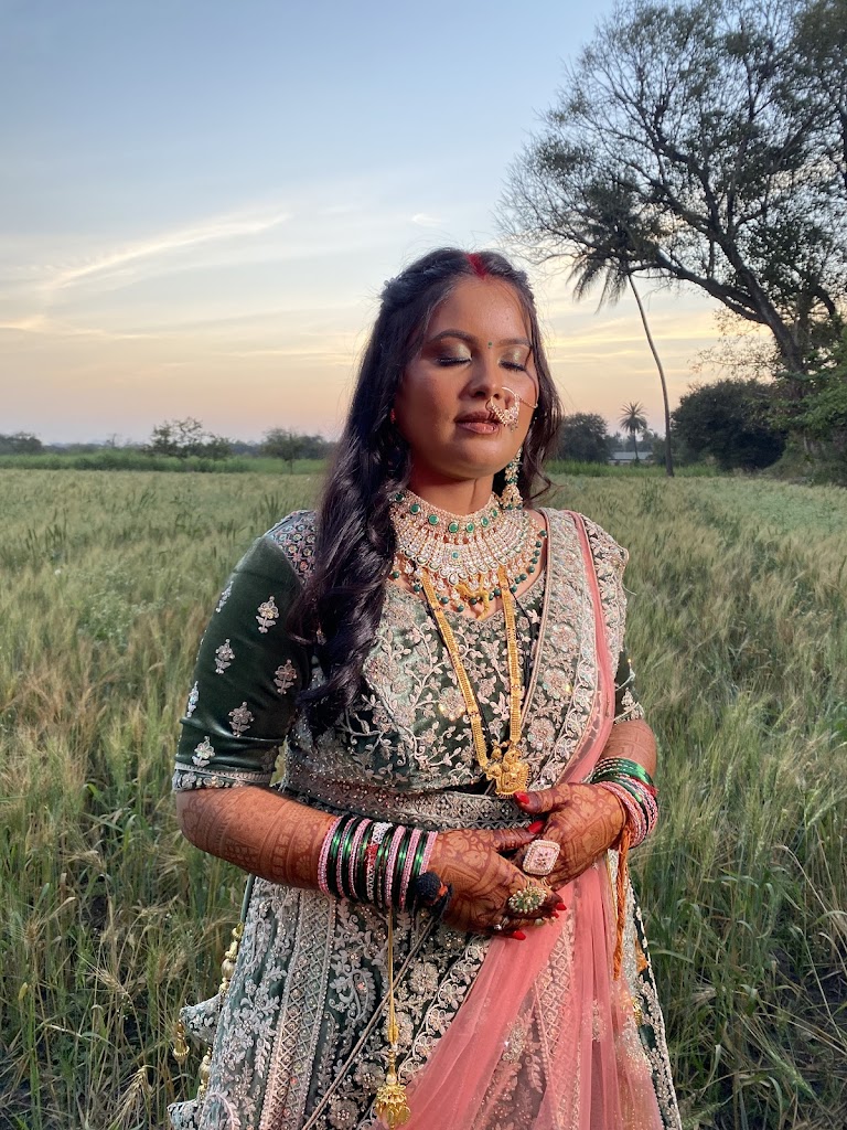 Poonam Chaudhari Makeup Artist