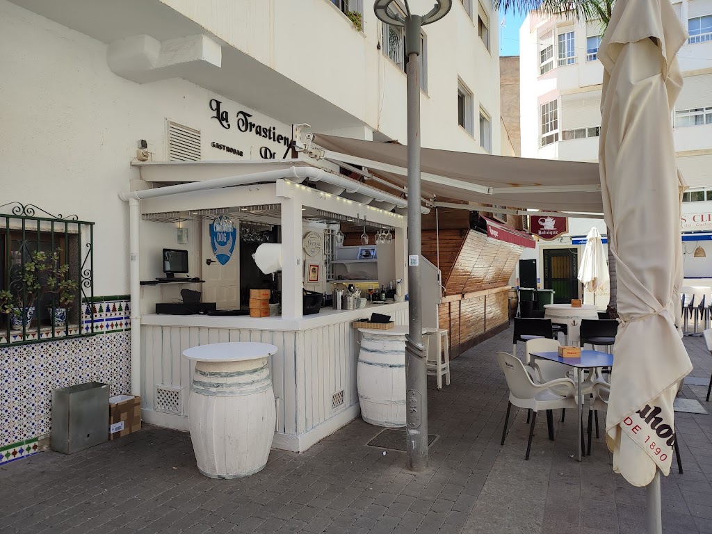 Gastrobar La Trastienda - Roscas y Vinos