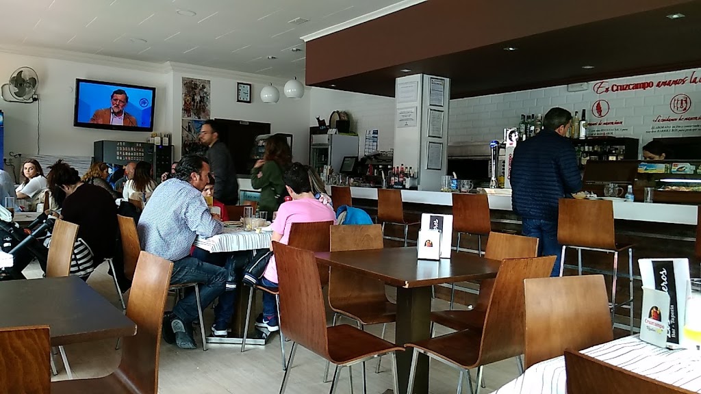 BAR LOS LEBREROS — Ambiente