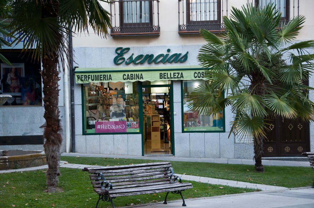 Esencias Alta perfumeria y cosmetica. Tratamientos en cabina