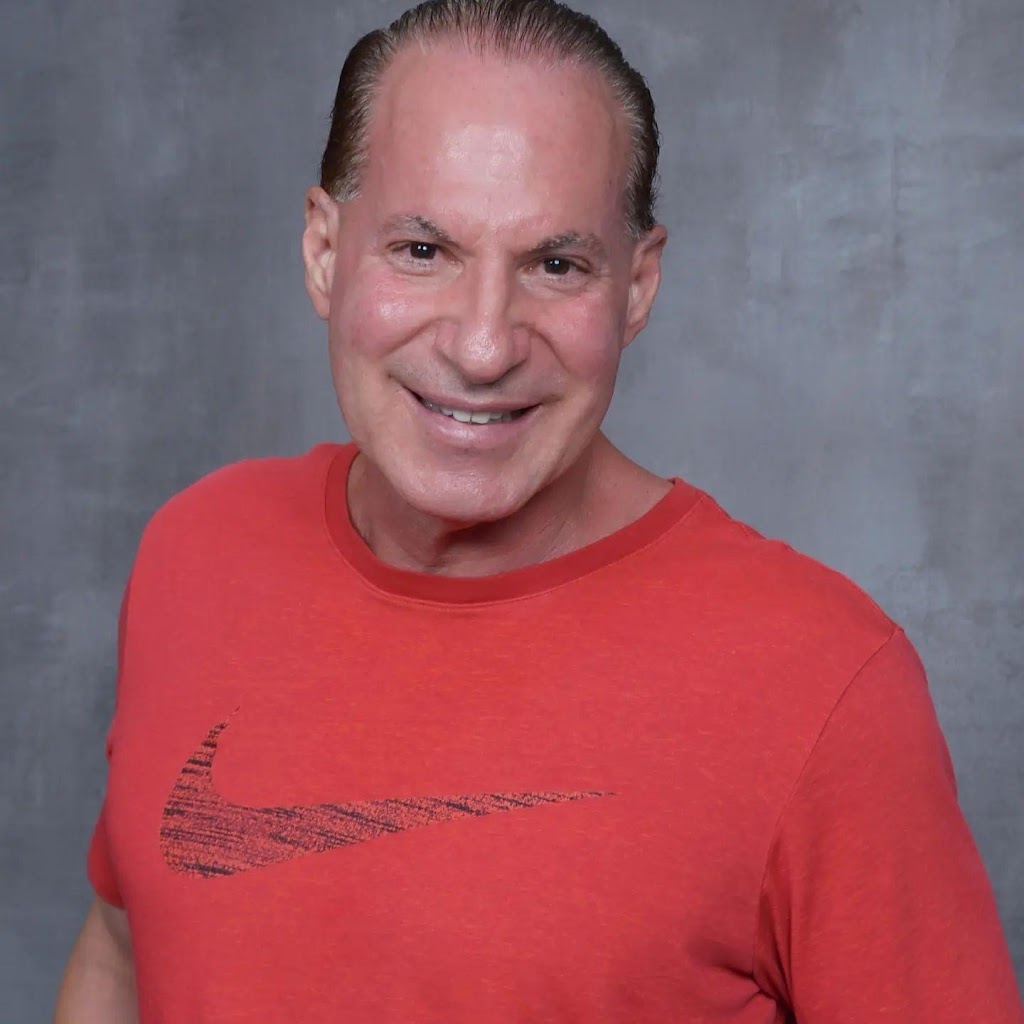  Personal Trainer: Larry Hirsch